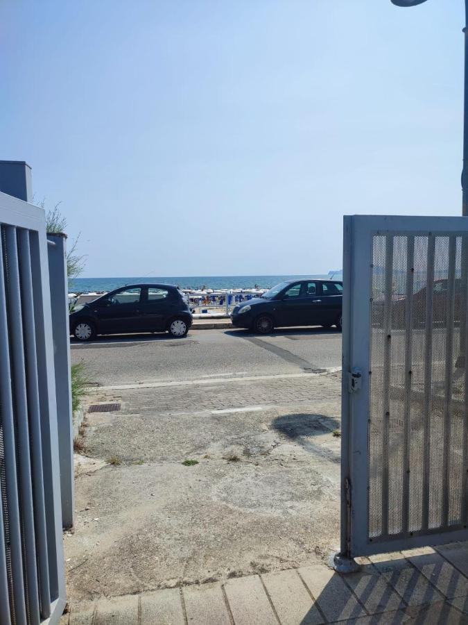 Bordoriva Apartment Formia Exterior foto