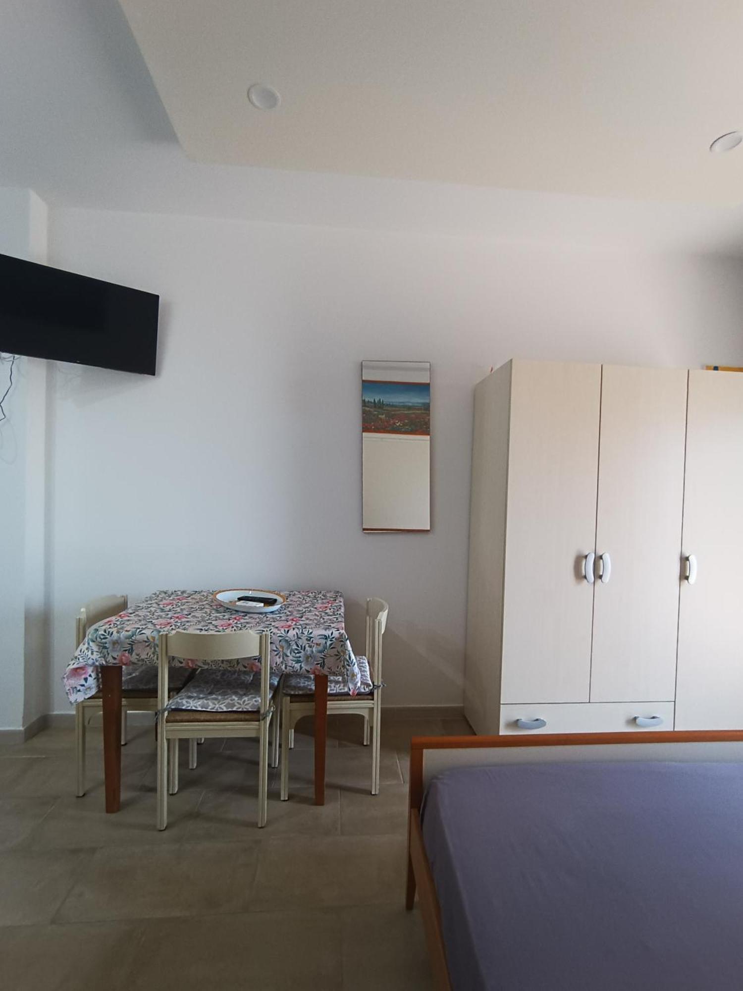 Bordoriva Apartment Formia Exterior foto